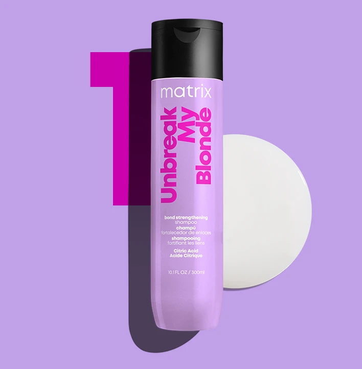 Butelka szamponu Matrix Professional Unbreak My Blonde na fioletowym tle