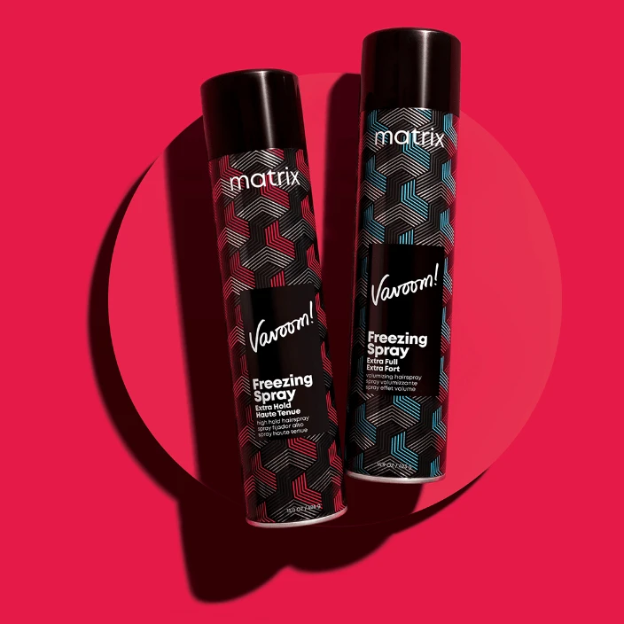 Dwa lakiery do włosów Matrix Professional z gamy Vavoom